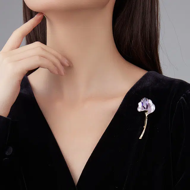 VIOLET