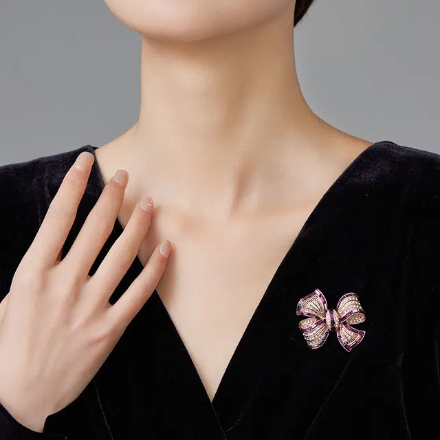 VIOLET