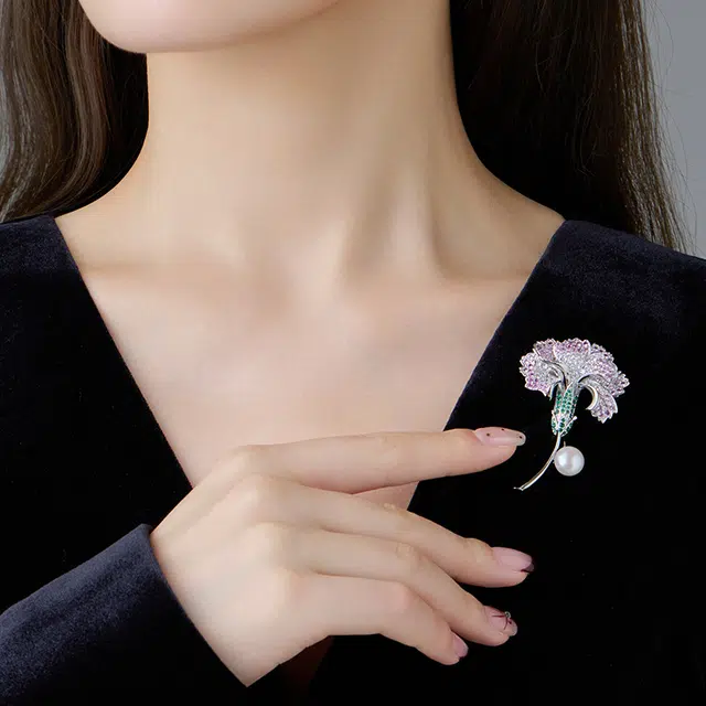 VIOLET