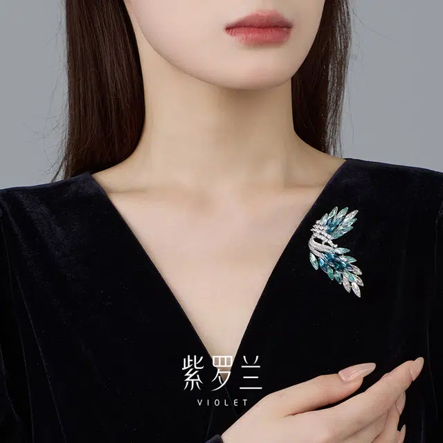 VIOLET
