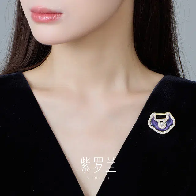 VIOLET