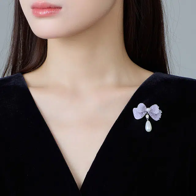 VIOLET
