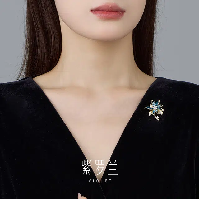 VIOLET