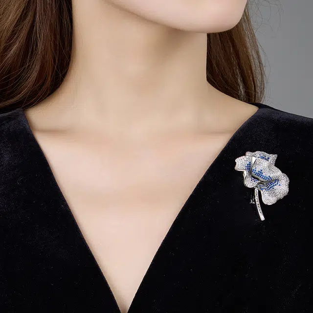 VIOLET