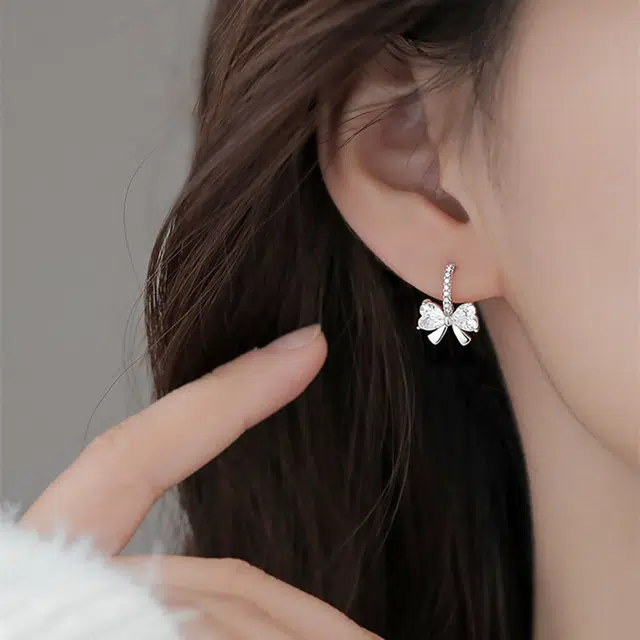 S925