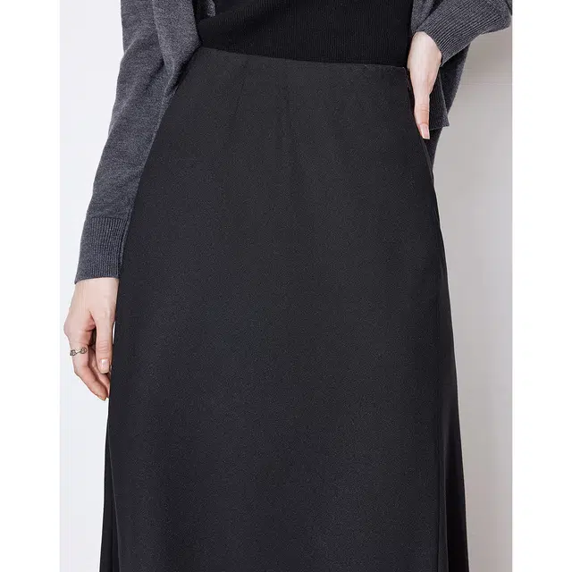 初语 舒适百搭纯色简约休闲长裙 女款