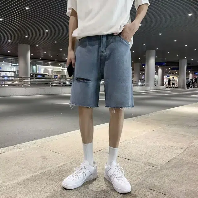 木木兔 美式复古毛边设计感男士高街破洞潮牌休闲时尚百搭宽松五分裤牛仔短裤 男款