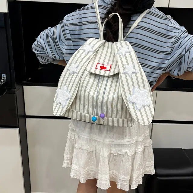 木木兔 书包女高中学生超大容量初中生小轻便  经典时尚小众设计 高级感 休闲拉链开合 尼龙布 双肩包 常规 蓝色