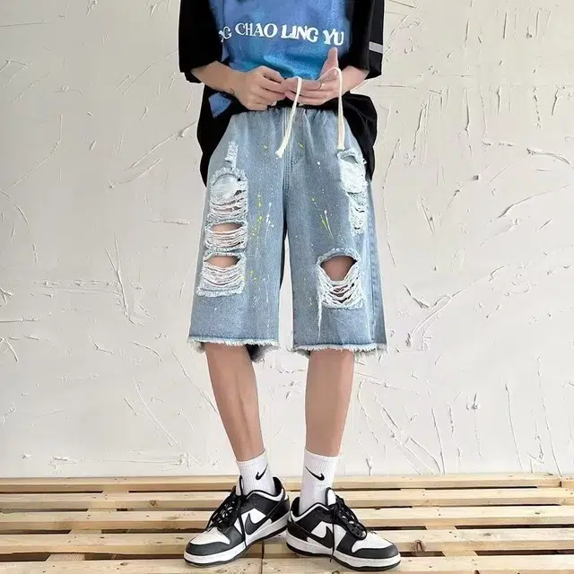 木木兔 美式高街破洞水洗做旧潮牌小众透气休闲时尚百搭宽松直筒五分裤牛仔短裤 男款