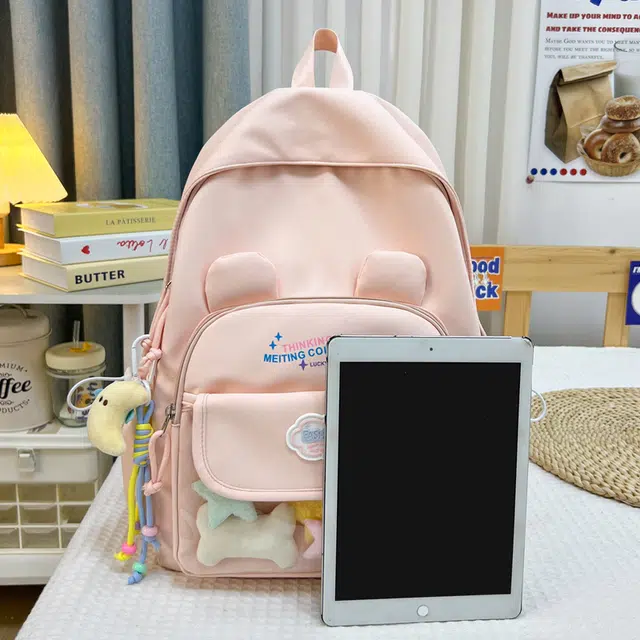 木木兔 书包女高中生轻便减负大容量初中生小学生  经典时尚小众设计 高级感 休闲拉链开合 尼龙布 双肩包 常规 米白色