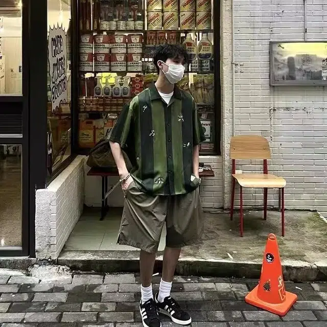 木木兔 复古美式时尚简约轻便透气桑巴个性刺绣凉感条纹短袖衬衫 男款