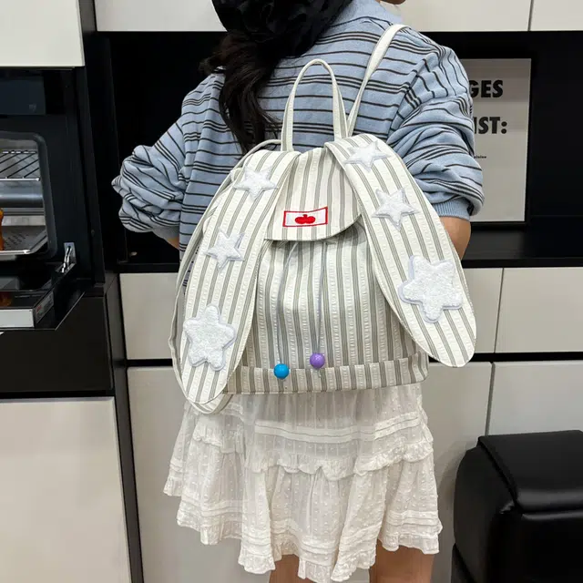 木木兔 书包女高中学生超大容量初中生小轻便  经典时尚小众设计 高级感 休闲拉链开合 尼龙布 双肩包 常规 蓝色