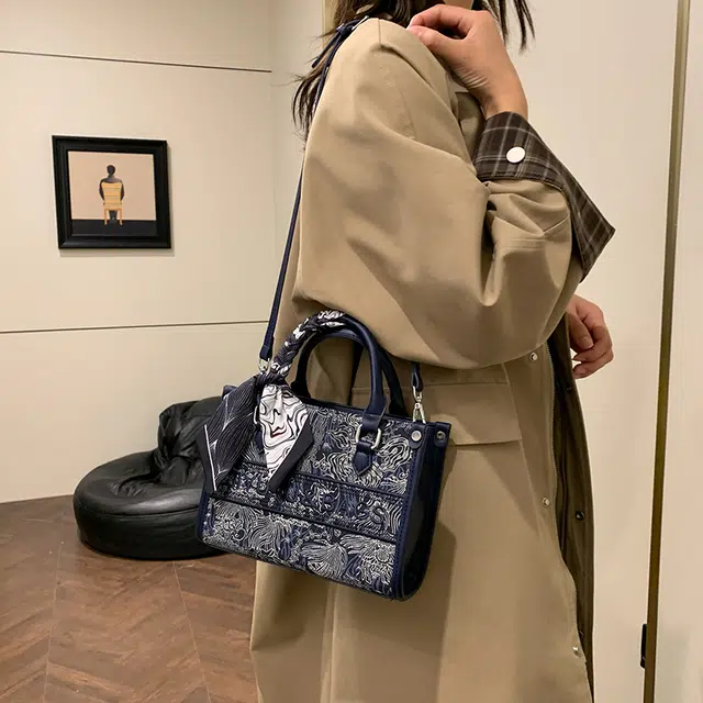 ROSEDAWN tote PU