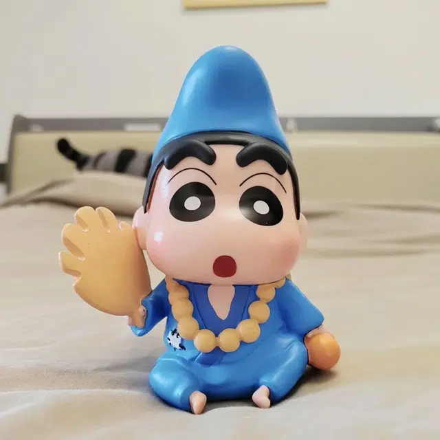 Q
