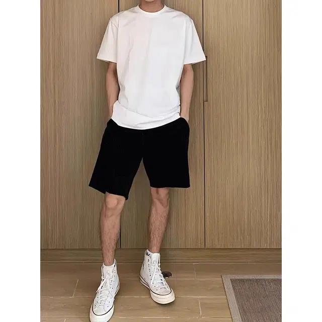 黑马漫画 健身跑步不过膝美式速干运动夏外穿薄款休闲短裤 男女同款