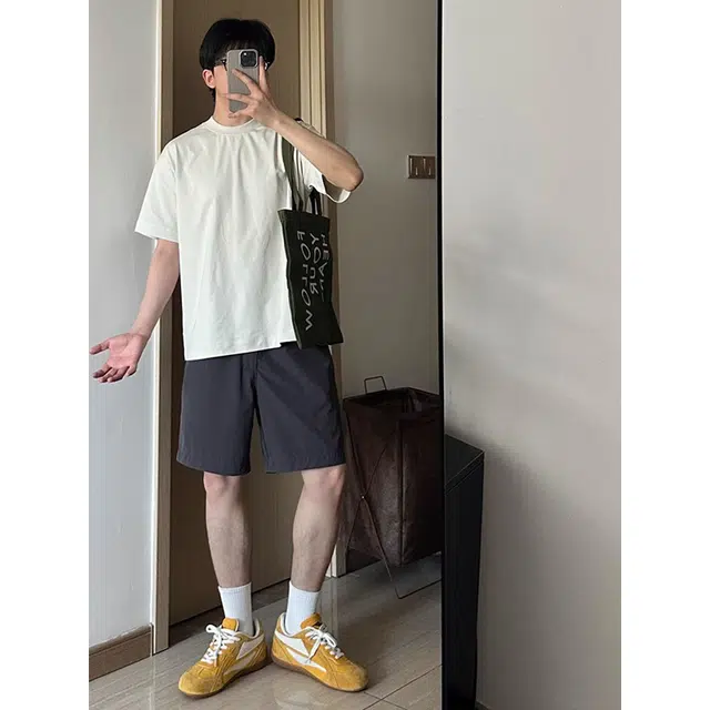 黑马漫画 薄款冰丝速干外穿美式潮牌简约户外运动宽松直筒裤子潮流百搭五分裤休闲短裤 男女同款
