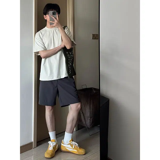 黑马漫画 薄款冰丝速干外穿美式潮牌简约户外运动宽松直筒裤子潮流百搭五分裤休闲短裤 男女同款
