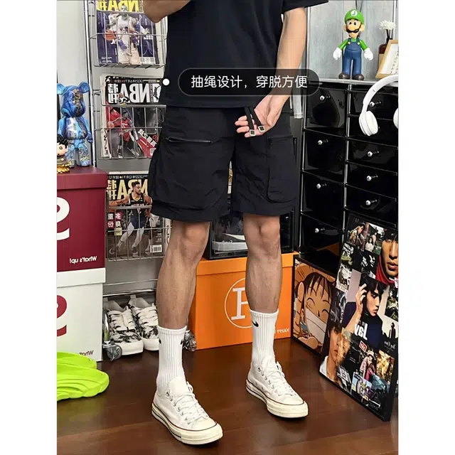黑马漫画 美式机能多口袋工装夏季薄款潮牌宽松户外速干五分休闲短裤 男女同款