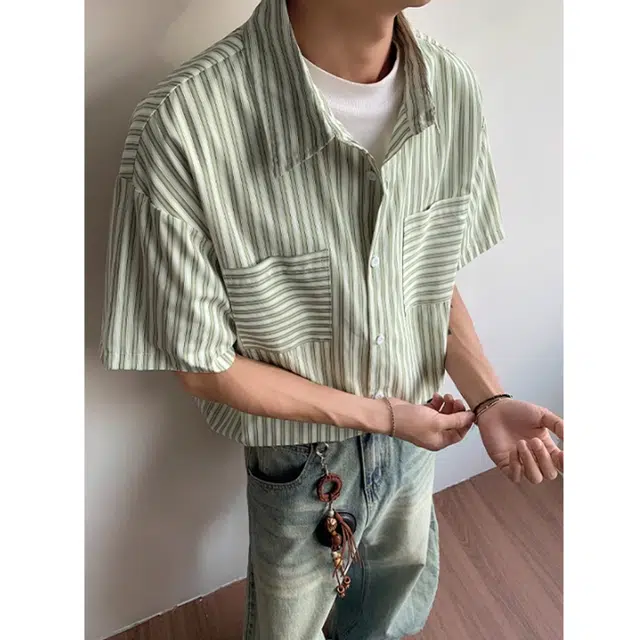 黑马漫画 美式复古小众设计感条纹翻领短袖衬衫 男女同款