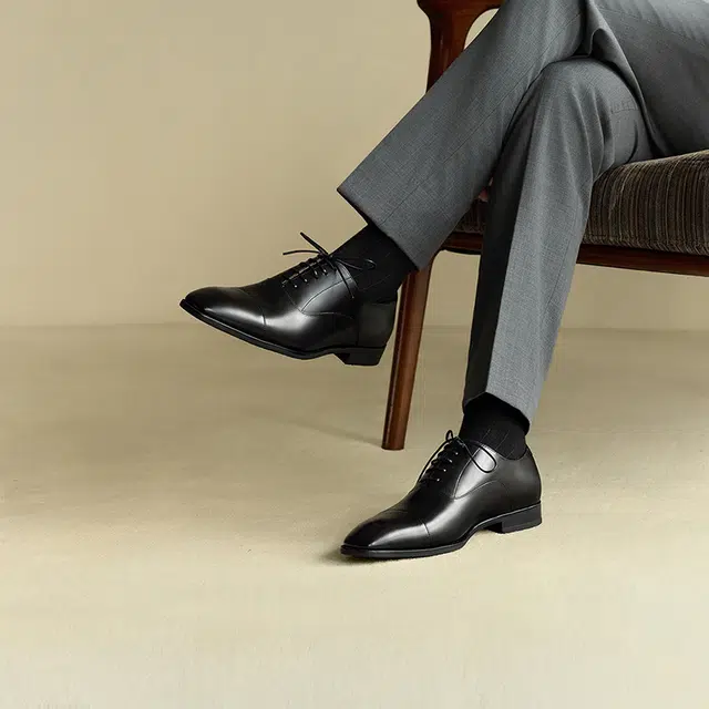 THOM WILLS Oxford Thick Sole Black