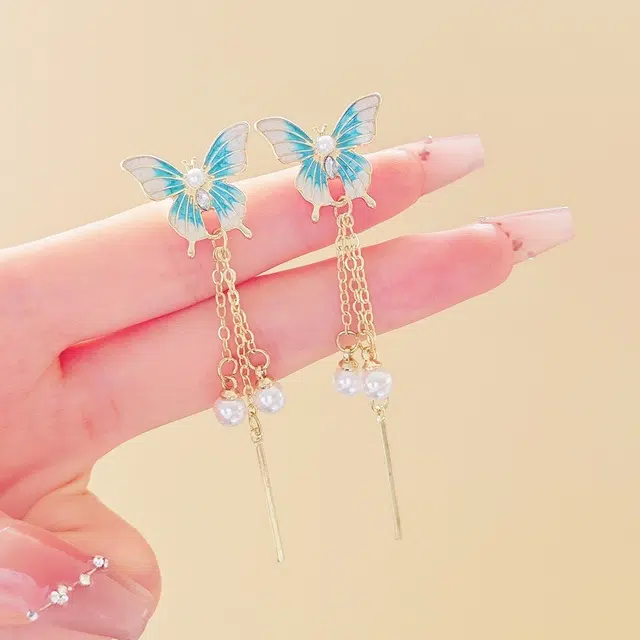 彤彤兔 蝴蝶流苏耳坠女小众设计高级感气质百搭耳钉耳饰品#好运 合金树脂 耳环 女款