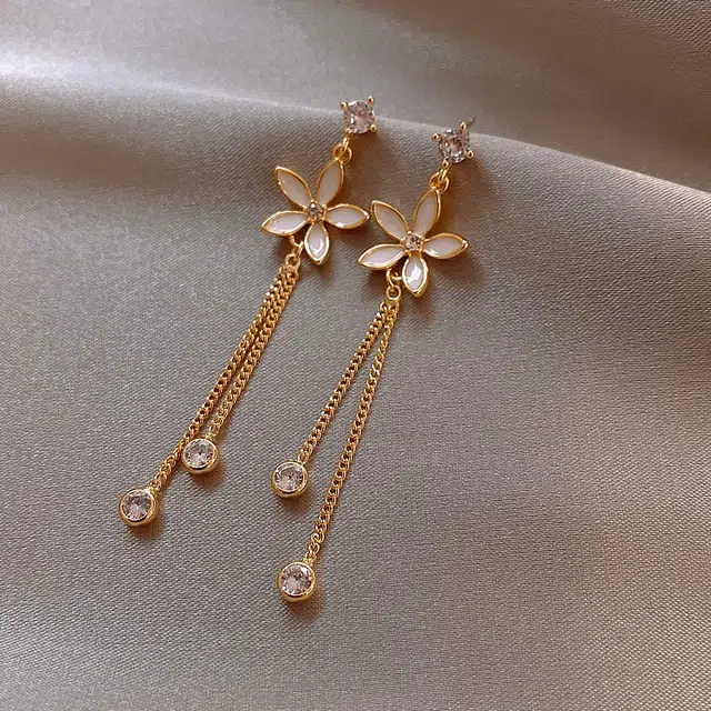 彤彤兔 韩系小雏菊耳坠女小众设计感潮流气质花朵流苏耳饰品 合金 耳环 女款