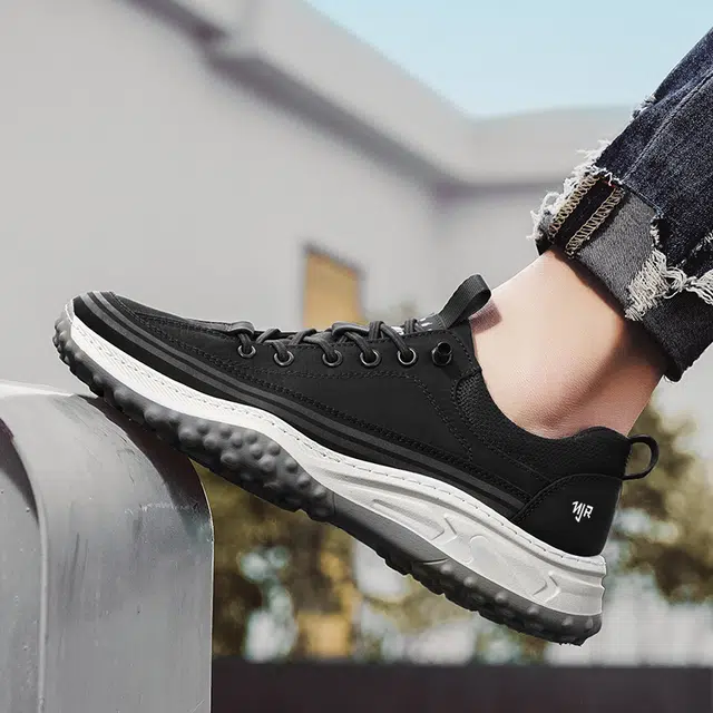 南极人 早秋潮流穿搭个性时尚透气防臭不闷脚高品质户外通勤跑步运动舒适百搭厚底 减震回弹耐磨防滑 低帮 休闲鞋 男款