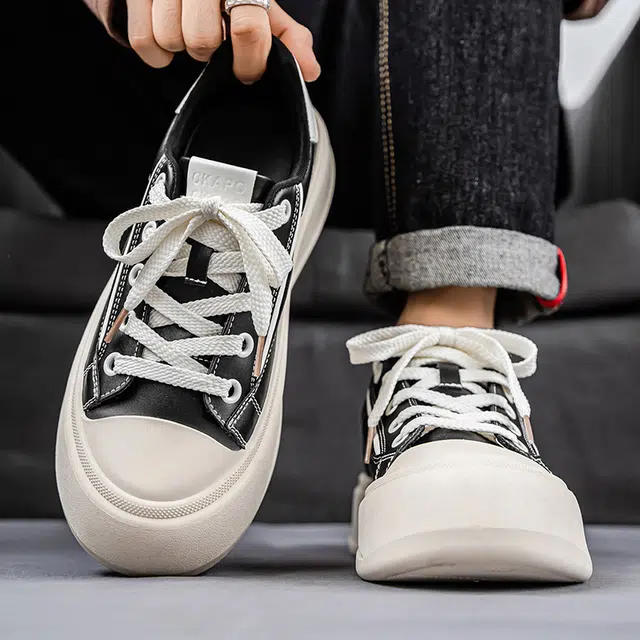 Nanjiren Classic Low-Top Sneakers