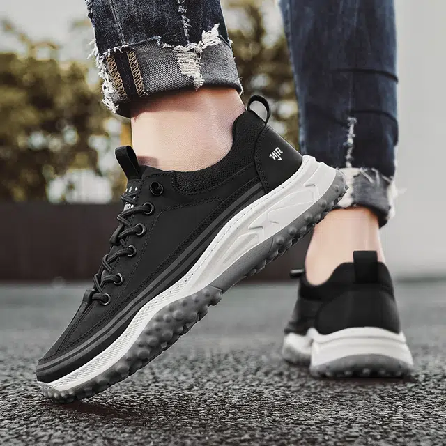 南极人 早秋潮流穿搭个性时尚透气防臭不闷脚高品质户外通勤跑步运动舒适百搭厚底 减震回弹耐磨防滑 低帮 休闲鞋 男款