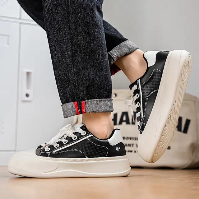 Nanjiren Classic Low-Top Sneakers