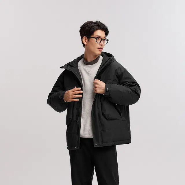 森马 宽松纯色连帽工装厚款防风防水羽绒服 男款