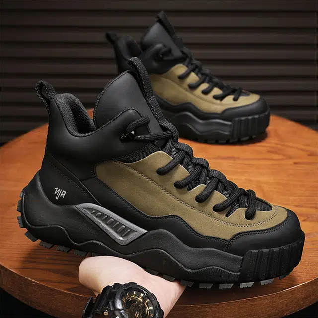 南极人 超纤皮 户外通勤潮流时尚百搭 防滑耐磨增高 中帮 生活休闲鞋 男款