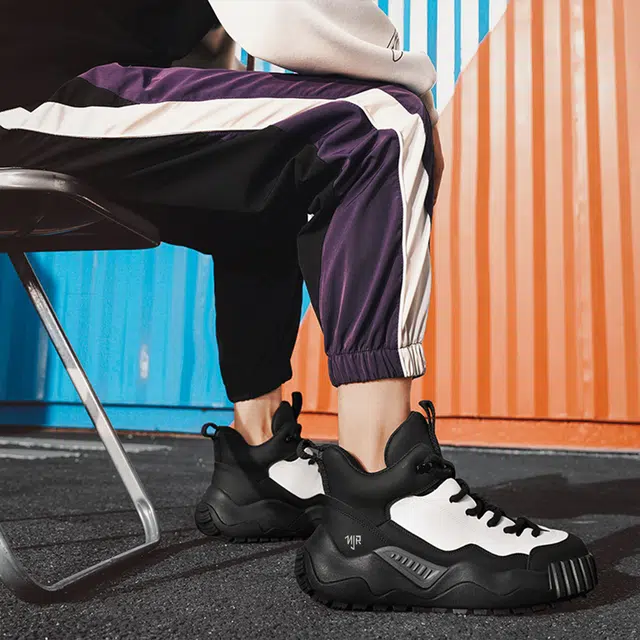 南极人 超纤皮 户外通勤潮流时尚百搭 防滑耐磨增高 中帮 生活休闲鞋 男款