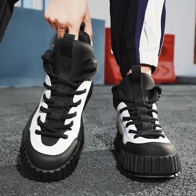 南极人 超纤皮 户外通勤潮流时尚百搭 防滑耐磨增高 中帮 生活休闲鞋 男款