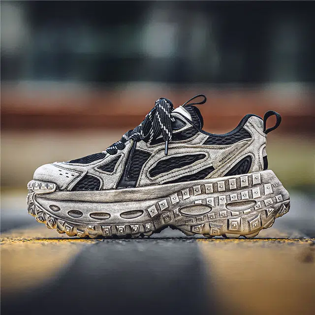 Nanjiren Retro Casual Sneakers