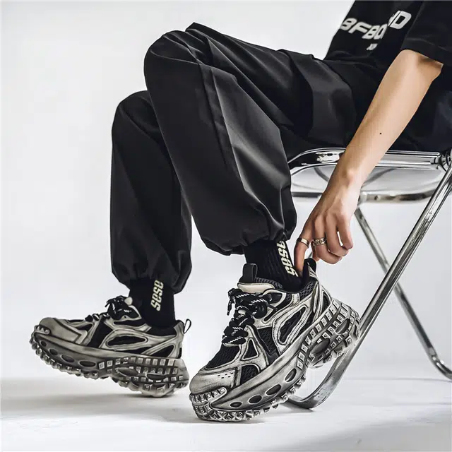 Nanjiren Retro Casual Sneakers