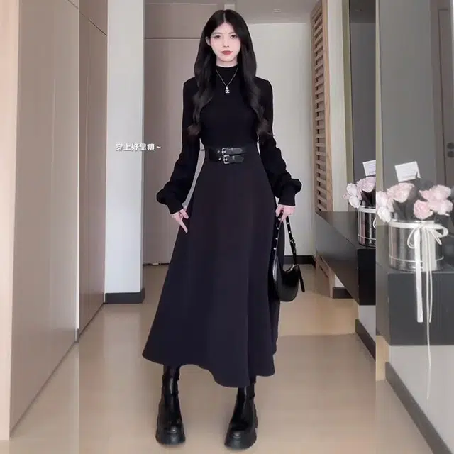 沐晓欣 文艺风法式简约赫本风半高领收腰内搭长袖连衣裙 女款 黑色