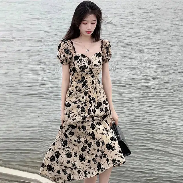 沐晓欣 时尚舒适法式慵懒风气质优雅大方简约日常通勤乖乖女穿搭干枯玫瑰赫本风气质高腰裙子设计感别致茶歇碎花长裙短袖连衣裙 女款