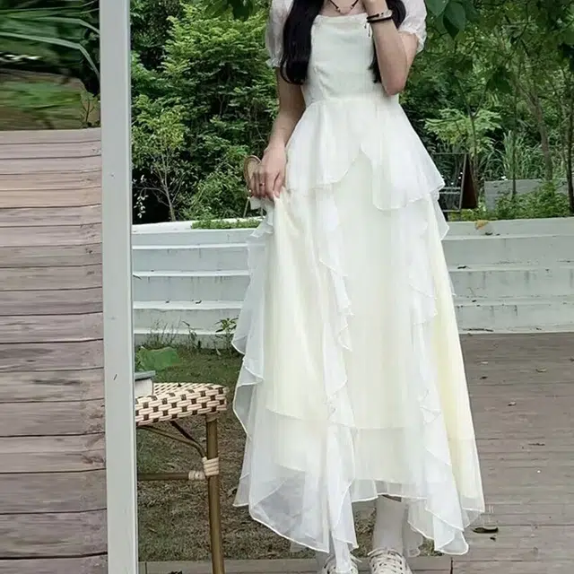 沐晓欣 幻像颗粒轻奢茶歇裙小众设计感方领收腰泡泡袖法式初恋气质优雅甜美简约纯色温柔仙女风收腰修身显瘦乖乖女穿搭短袖连衣裙 女款