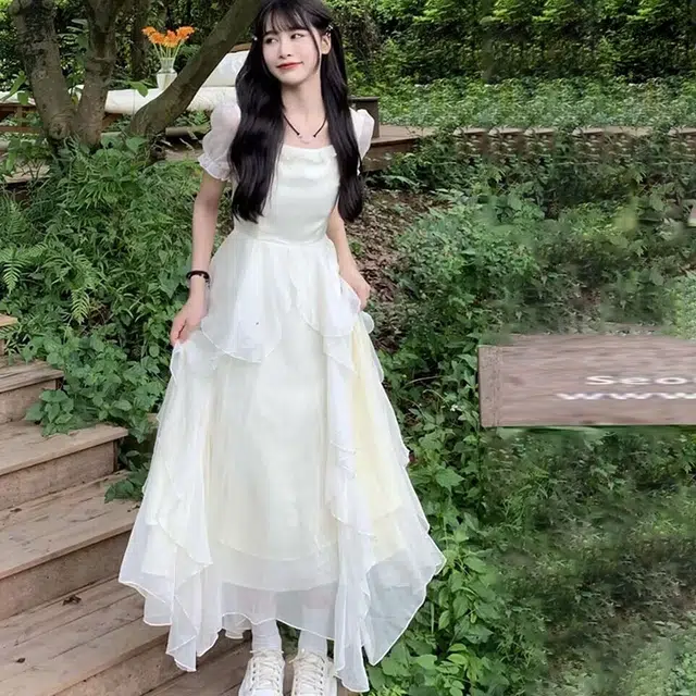 沐晓欣 幻像颗粒轻奢茶歇裙小众设计感方领收腰泡泡袖法式初恋气质优雅甜美简约纯色温柔仙女风收腰修身显瘦乖乖女穿搭短袖连衣裙 女款