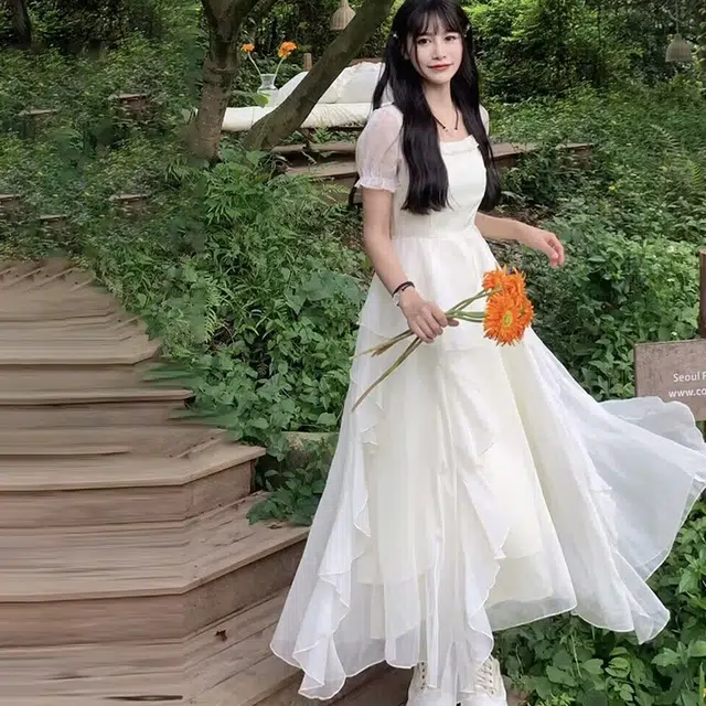 沐晓欣 幻像颗粒轻奢茶歇裙小众设计感方领收腰泡泡袖法式初恋气质优雅甜美简约纯色温柔仙女风收腰修身显瘦乖乖女穿搭短袖连衣裙 女款