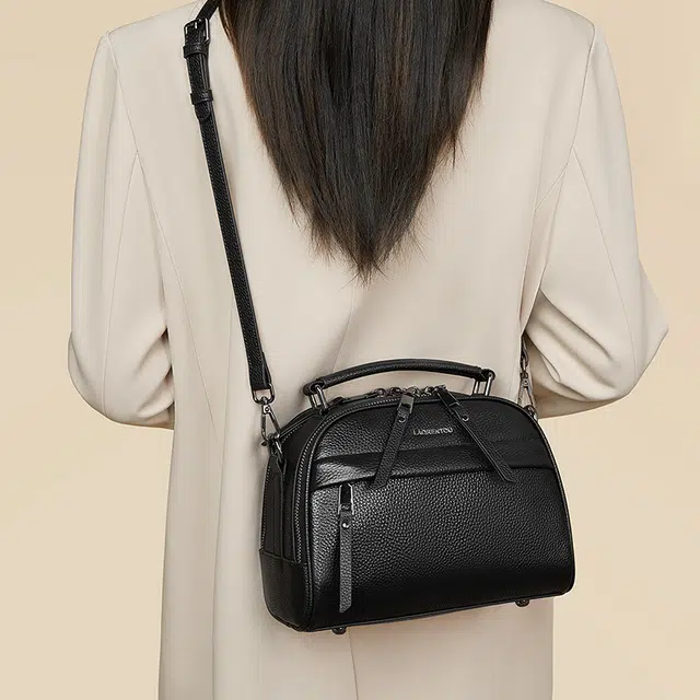 老人头 休闲百搭通勤大容量波士顿妈妈包 头层牛皮 手提包 常规 女款 黑色