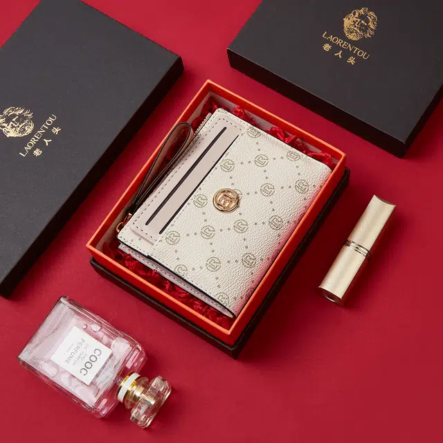 老人头 精致满印小众高级感轻便实用 合成革 钱包 常规 女款 粉色