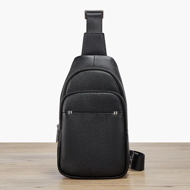 老人头 时尚潮流百搭商务高级质感 牛皮 胸包 男款 黑色
