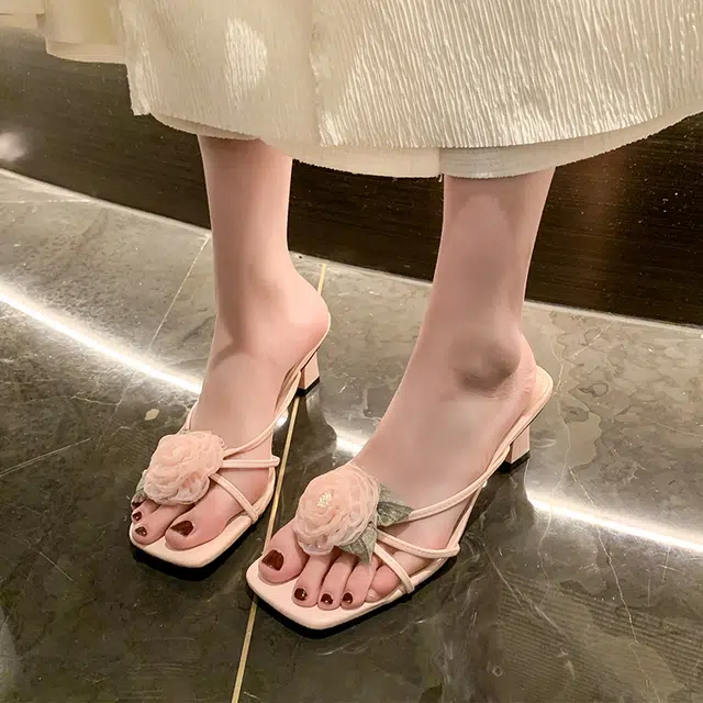 美洲爵士 花朵仙女风 橡胶底人字拖鞋 女