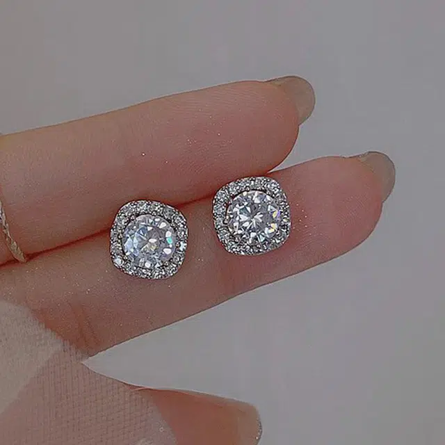 千桐 时尚简约精致 轻奢气质小方糖 合金 耳环 男女同款情侣款