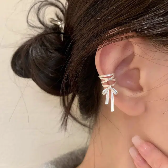 千桐 芭蕾 蝴蝶结丝带小众轻奢设计高级感#好运 合金 耳夹 男女同款情侣款