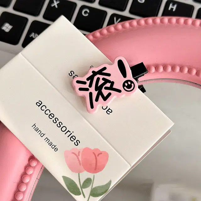 【超值五件套】 千桐 趣味文字搞怪创意可爱刘海高颜值侧边夹小众创意鸭嘴夹 亚克力 发夹 女款