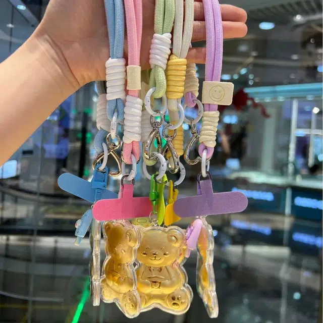挚爱永恒 可爱抱抱小熊 萌趣可爱创意个性精致手机链 轻奢时尚百搭小众背包挂饰 金箔 钥匙扣 女款