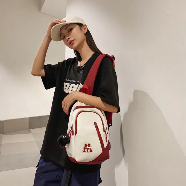 普乐威 时尚简约百搭运动学生个性潮流实用 尼龙 胸包 男女同款情侣款 白蓝红/白红色/黑色/蓝色